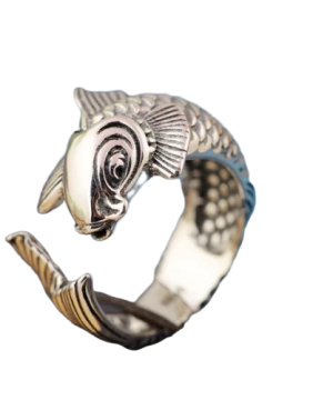 Koi-Fisch-Ring mit gothischem Design