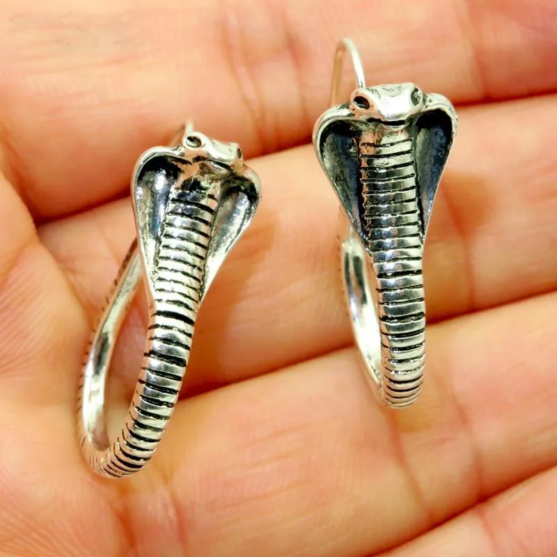Gothic Ohrring Cobra – Bild 3