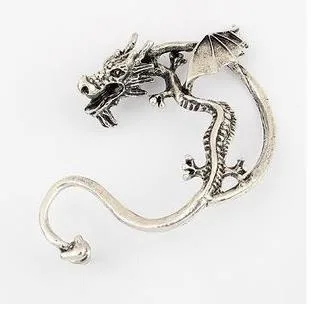 Gotischer Drachen Ohrring – Bild 3