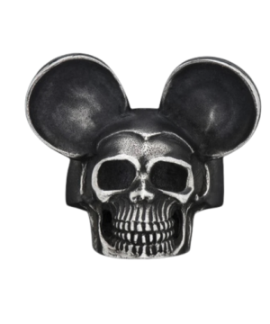 Gothic Ring mit Mickey Mouse Motiv