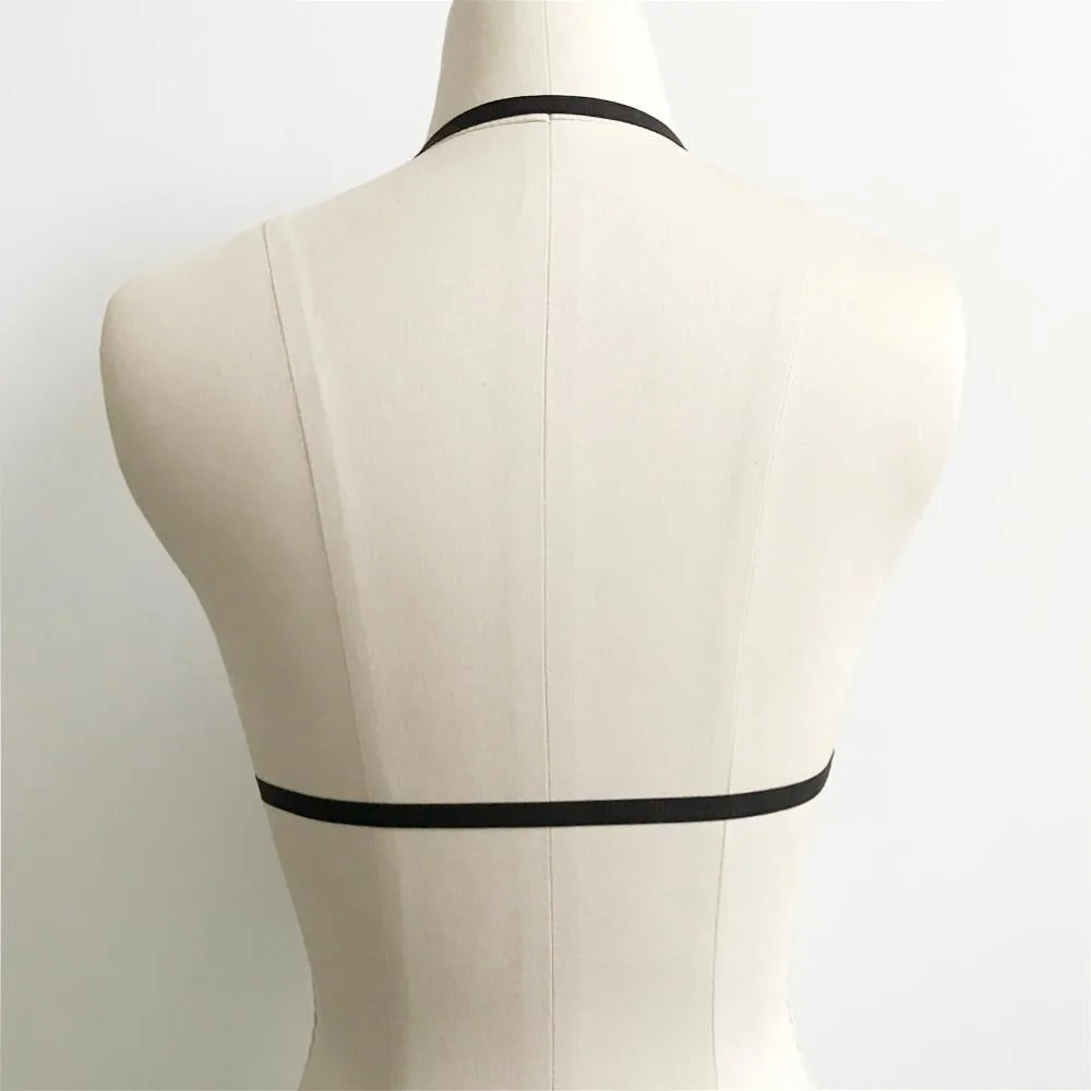 Keramikgeschirr mit Gothic-Walddesign