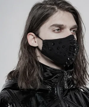 Gotische Maske mit Nieten