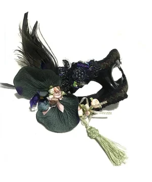 Edle Gotik-Maske mit Pfauen-Motiv