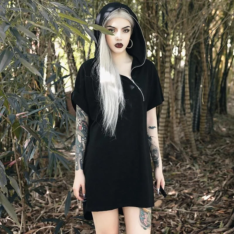 Gothic Punkkleid mit Kapuze