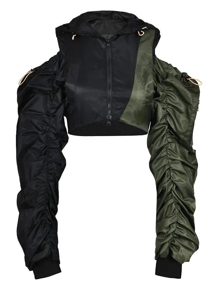 Gothic Jacke mit Kapuze und nackten Schultern