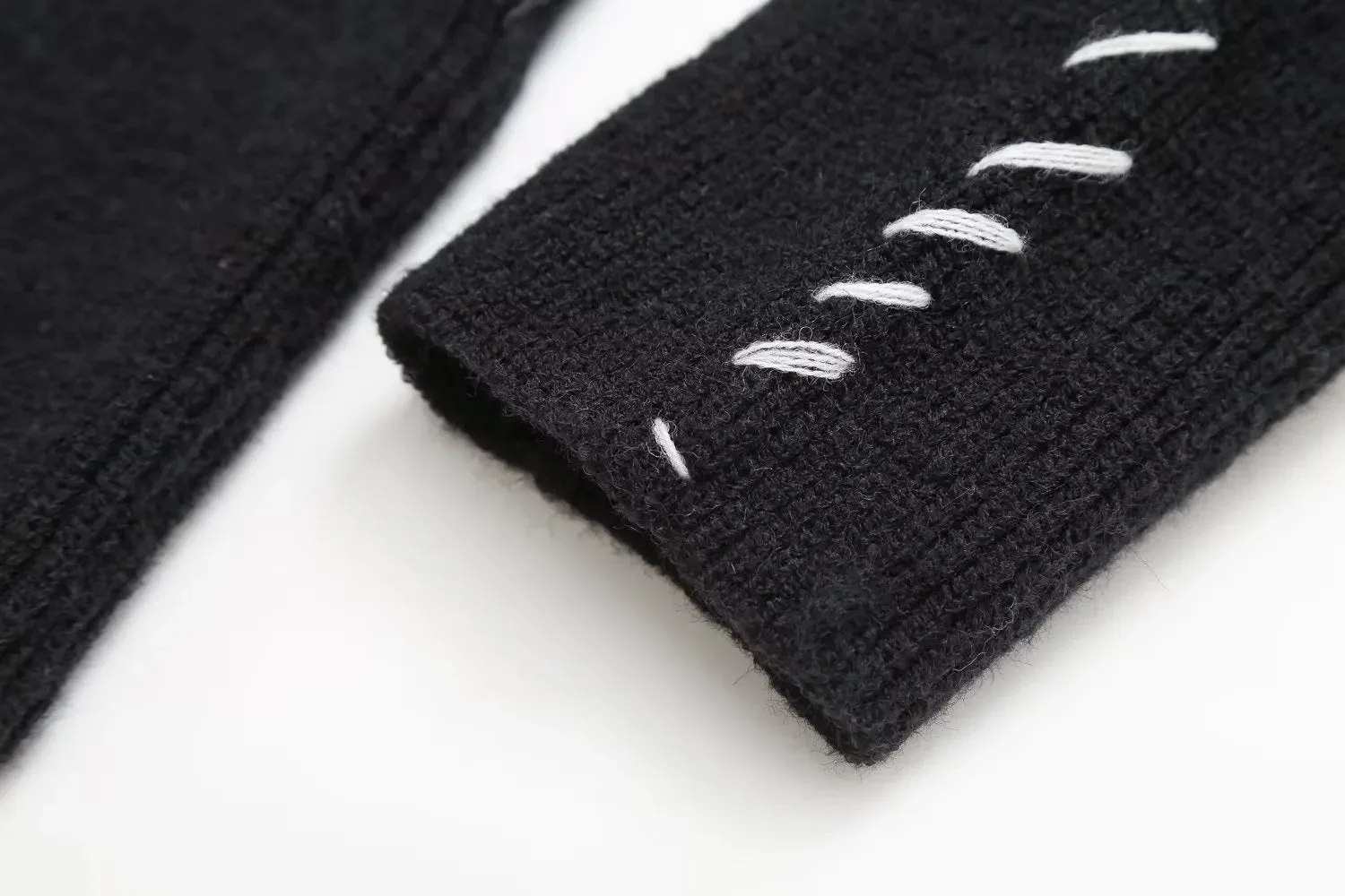 Vintage Gothic Pullover – Bild 3