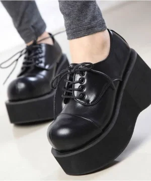Gotische Creepers Retro