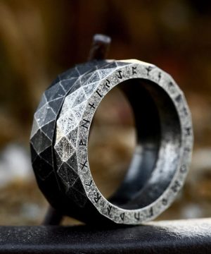 Punk-Rhombus-Buchstabenring für Herren - Gothic Shop