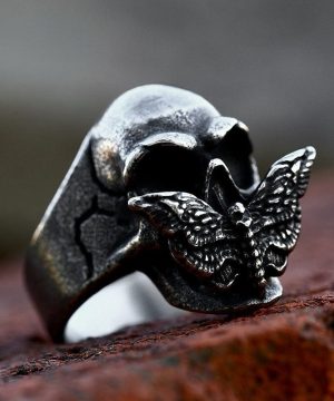 Punk-Schmetterlingsschädel-Ring für Herren - Gothic Shop