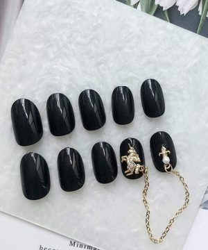 Gothic-Punk-Einhorn-Ketten-Nagelaufnäher für Damen - Gothic Shop