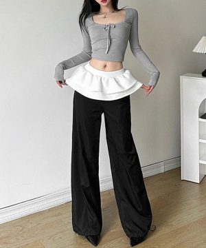 Damen-Hose mit Rüschen in Kontrastfarbe im Grunge-Stil - Gothic Shop