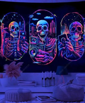 Gothic Wandteppich mit psychedelischem Totenkopf-Design
