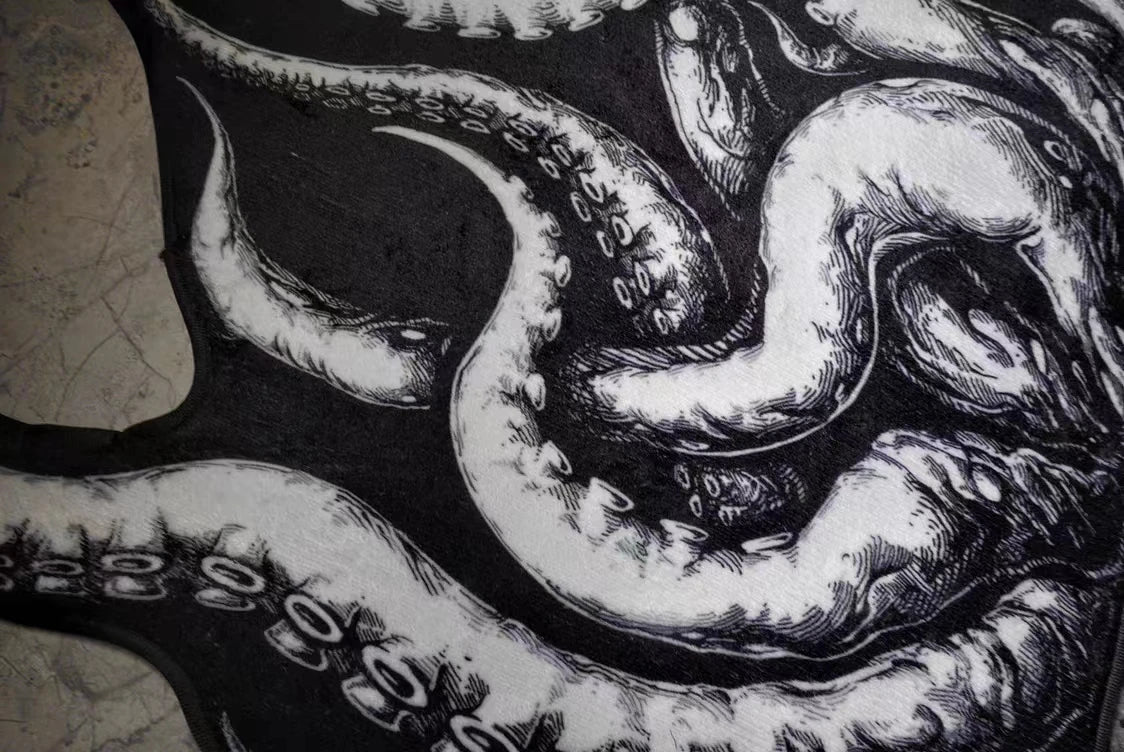 Gothic Teppich mit Oktopus-Tentakeln für Zuhause – Bild 4