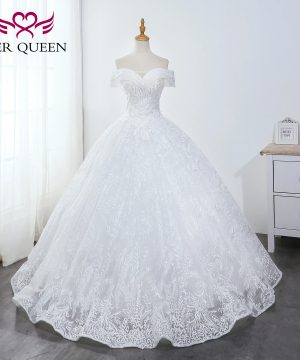 Gothic Prinzessin Ballkleid mit Perlen und Spitze Rücken