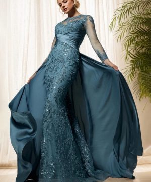 Elegantes Gothic-Abendkleid aus Satin mit Pailletten