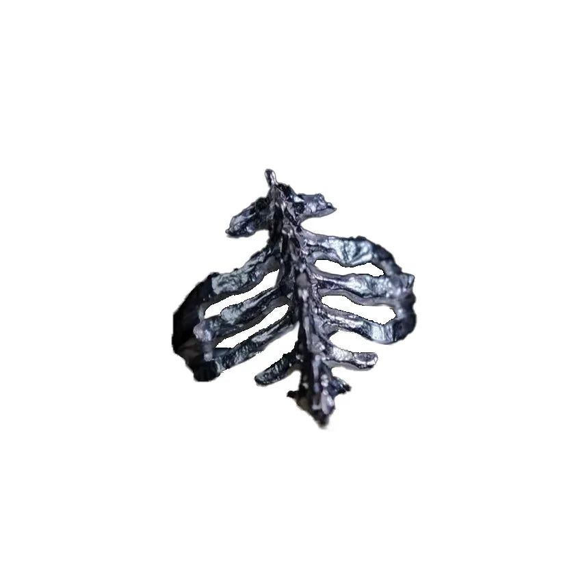 Gothic Herrenring mit Wirbelsäulen-Design, offen & trendy – Bild 4