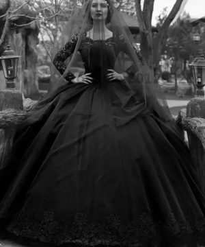 Gothic Brautkleid Schwarz Spitze Langarm Maßanfertigung