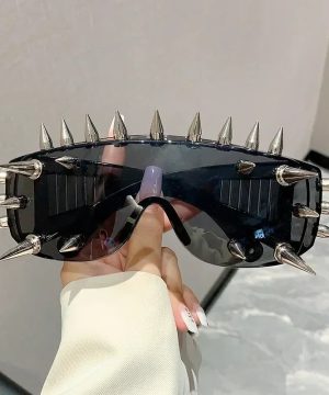 Gothic Cyberpunk Sonnenbrille mit Nieten für Damen & Herren
