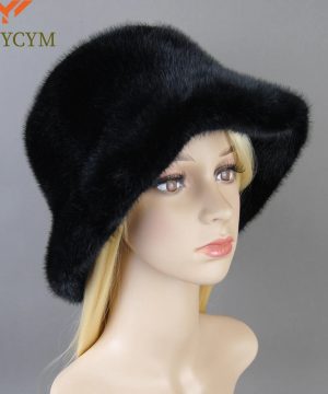 Gothic Wintermütze Damen aus Kunstnerz – Warm & Elegant