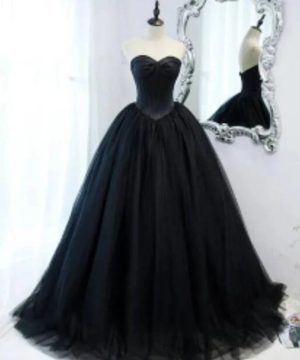 Gothic Brautkleid 2024 Vintage Ballkleid Schwarz V-Ausschnitt